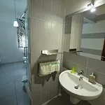 Vendégház Aback Policlinico 3*