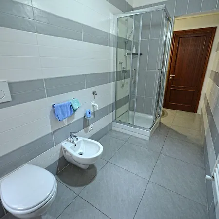 Aback Policlinico باري