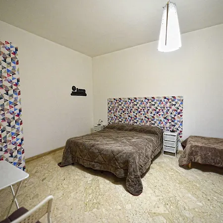 Aback Policlinico Gæstehus 3*