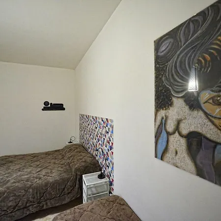 Aback Policlinico بيت ضيافة باري